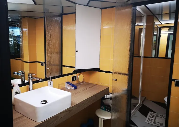 Corte Lambruschini With Free Covered Parking * Genua