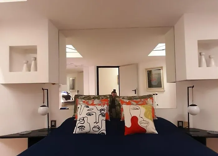 Corte Lambruschini With Free Covered Parking Apartament *